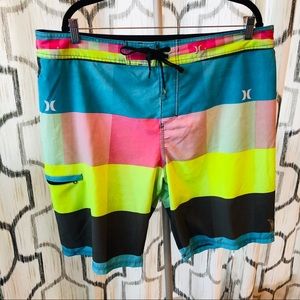 Hurley Swim Trunks / Board Shorts